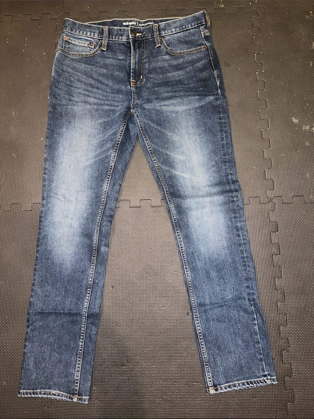 Old Navy Slim Men’s Jeans - Medium Blue Wash